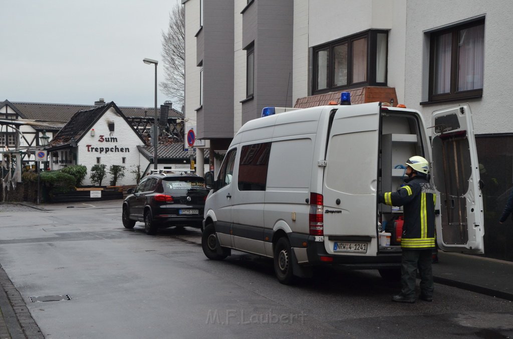 Feuer 3 Zum Treppchen Koeln Rodenkirchen Kirchstr Steinstr P472.JPG - Miklos Laubert